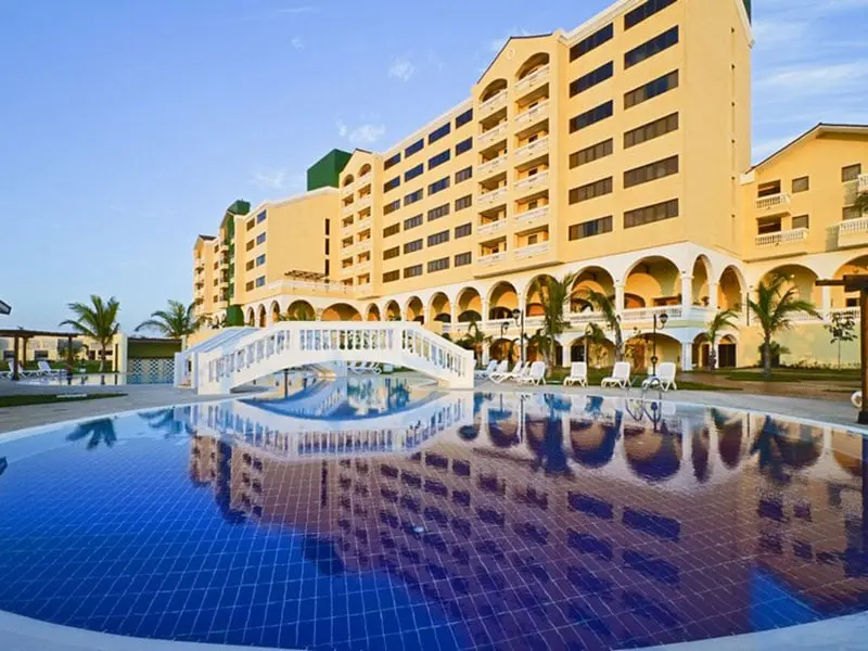 Hotel Valentín Quinta Avenida (5*)